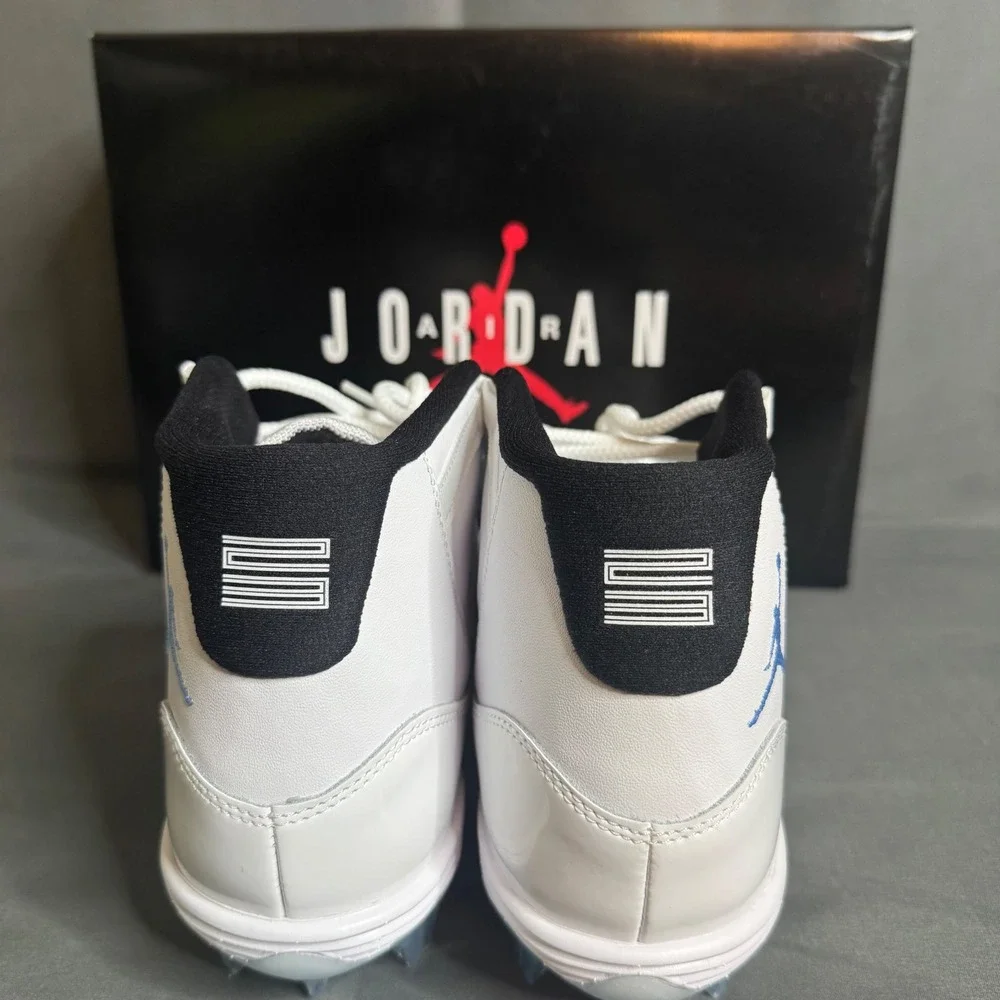 Jordan 11 Retro Mid Football Cleats Mens 9.5 White Legend Blue HM7322-104 NIB